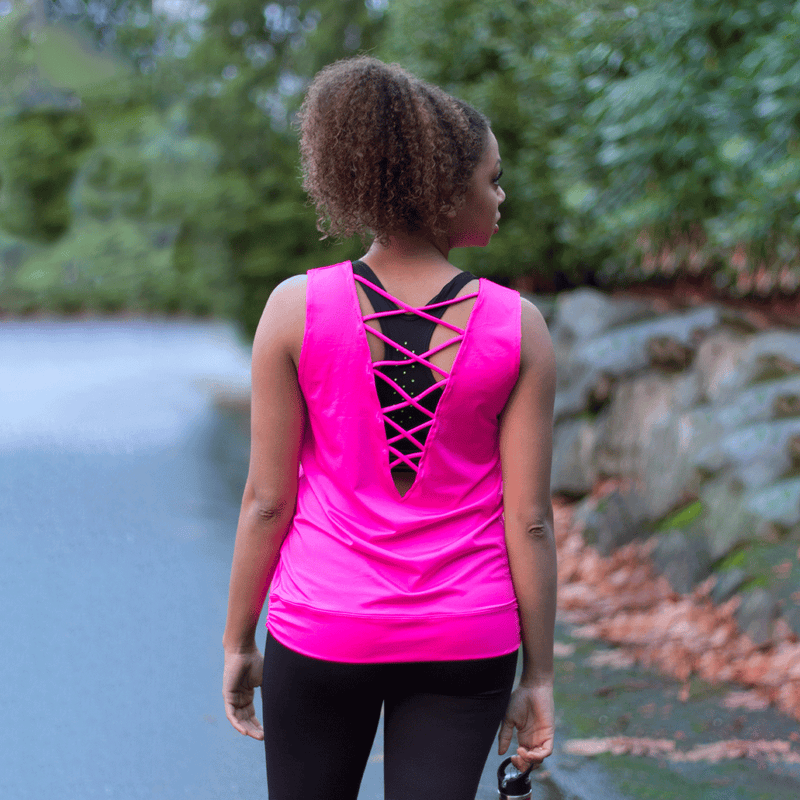 https://www.temaathletics.com/cdn/shop/products/TEMA-Athletic-PInk-Tied-back-tank_800x.png?v=1594443856
