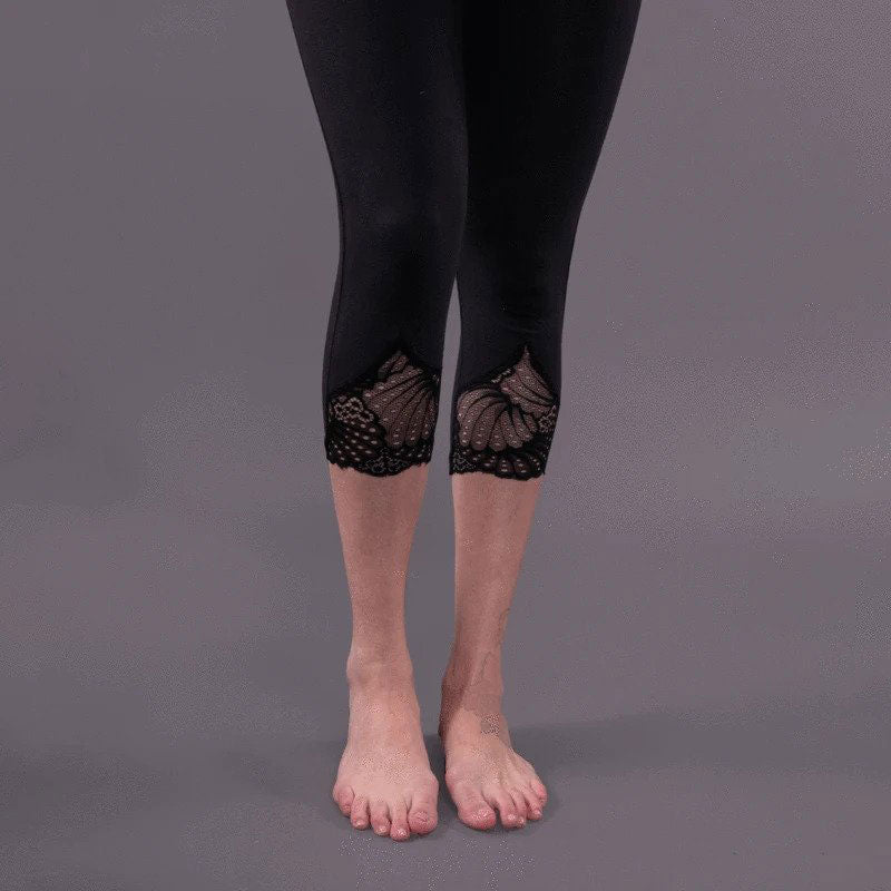 High Waist Compression Seamless Black Lace Detail Leggings – TEMA