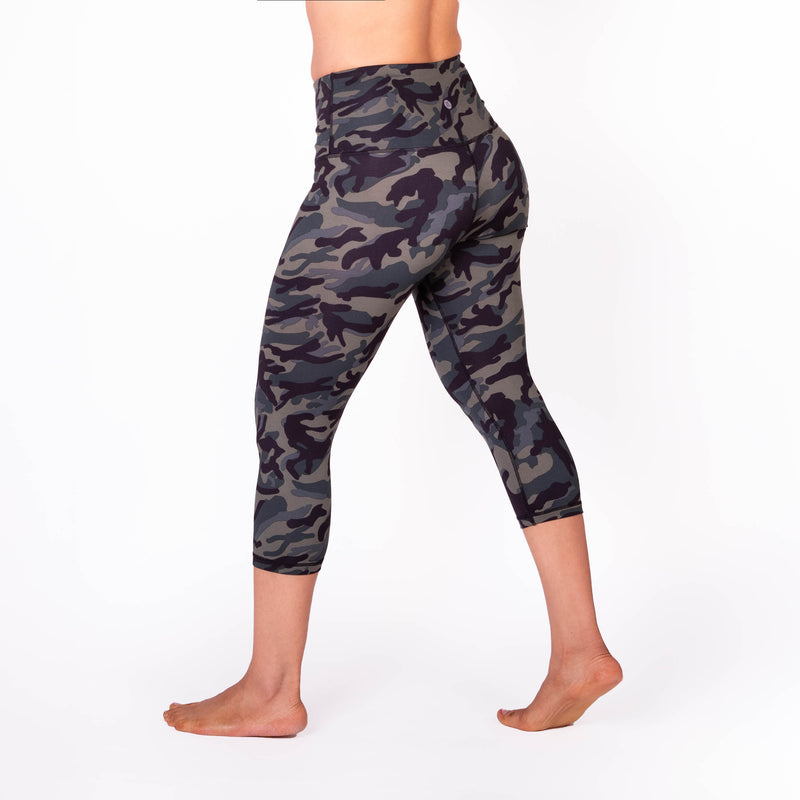 High Waist Green Camo Print Compression Capri Leggings TEMA